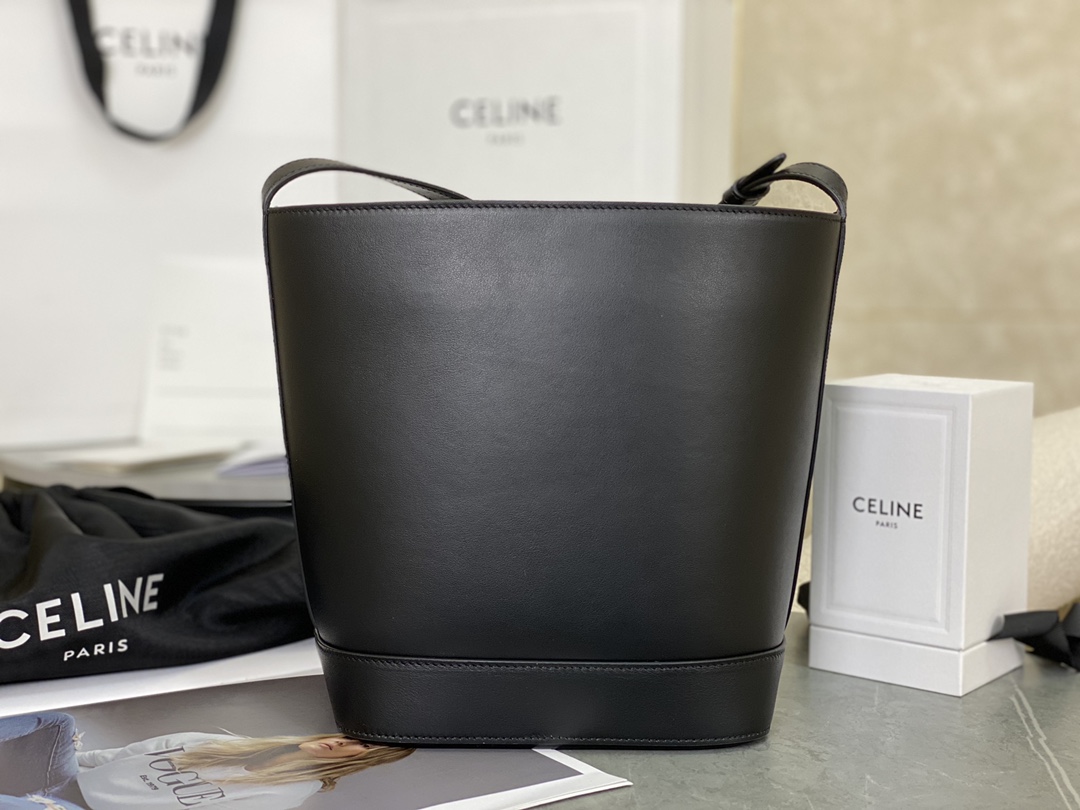 CELINE | CUIR TRIOMPHE Full Leather Small Barrel, Imported Original Cowhide Material