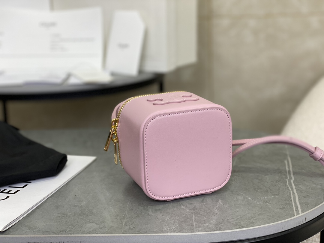 CELINE | TRIOMPHE Sakura Pink 