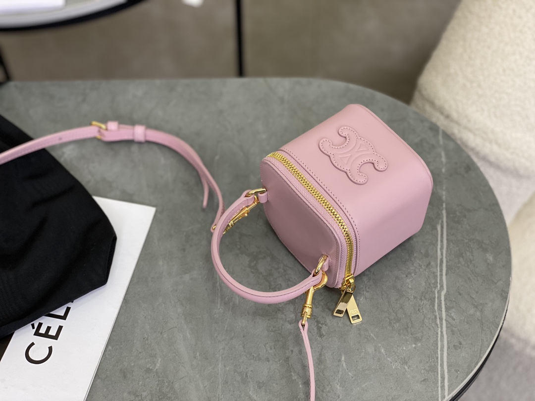 CELINE | TRIOMPHE Sakura Pink 