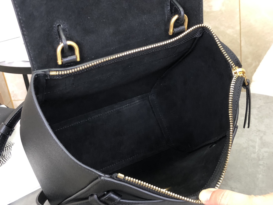 CELINE | Belt Nano, Super Classic Catfish Bag