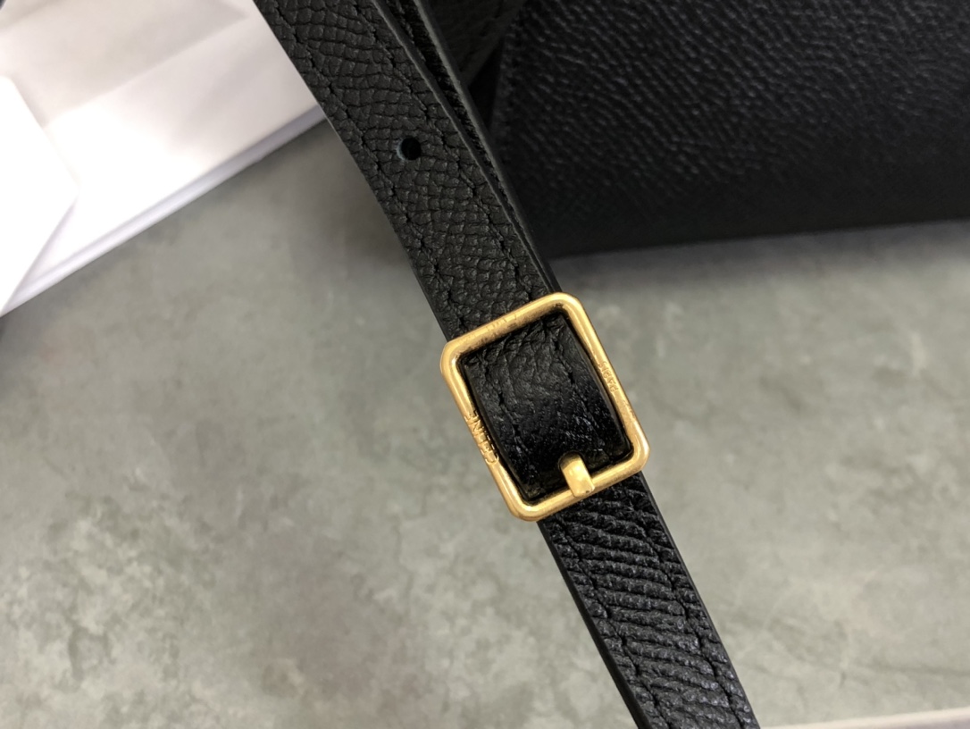 CELINE | Belt Nano, Super Classic Catfish Bag