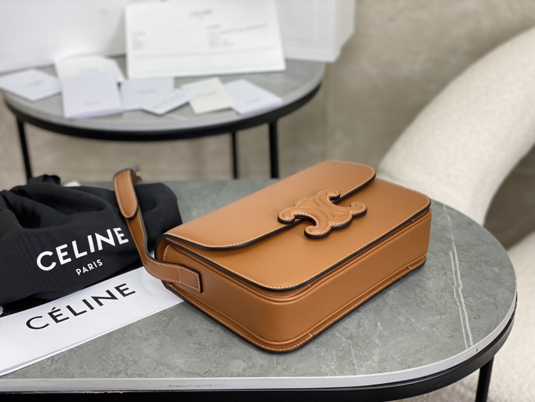 CELINE | Embossed Medium Brown Box