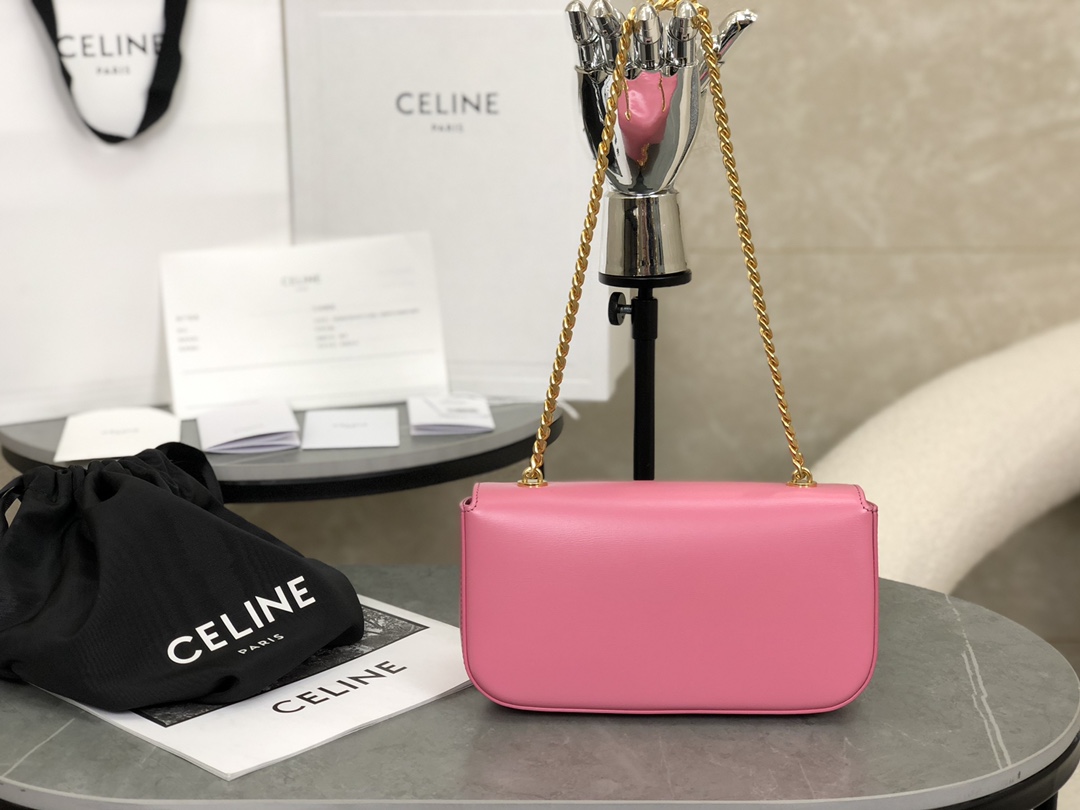 CELINE Triomphe Chain Underarm Bag