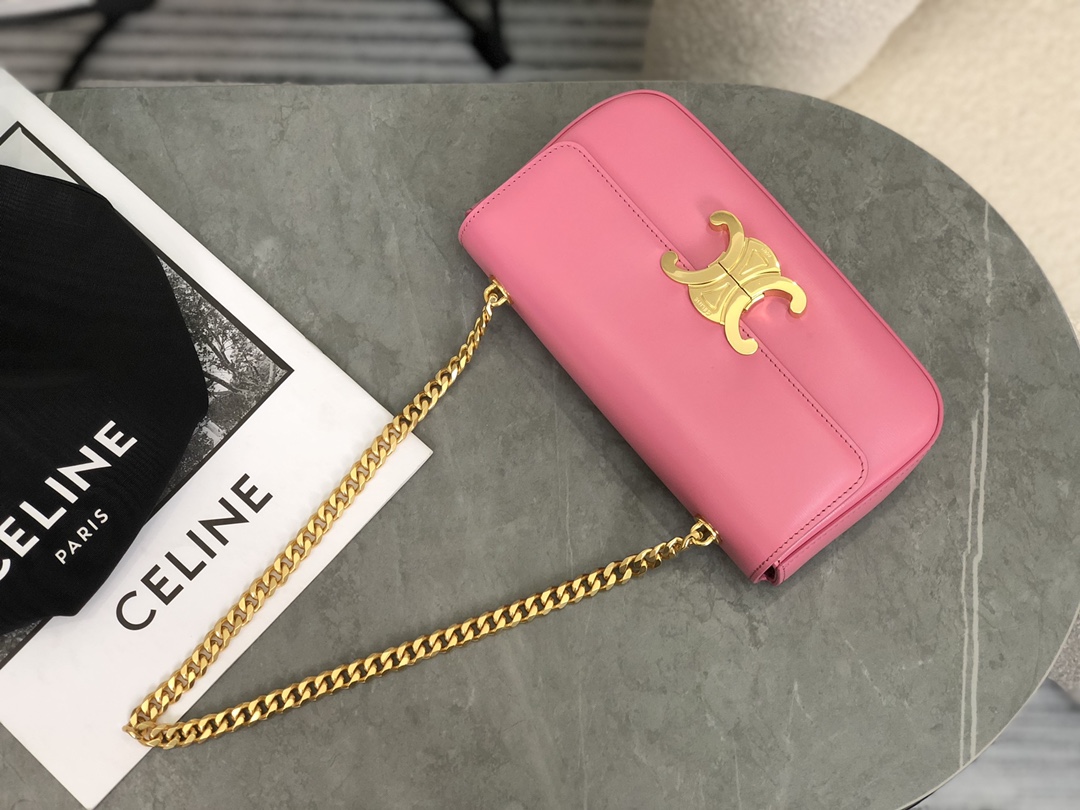 CELINE Triomphe Chain Underarm Bag