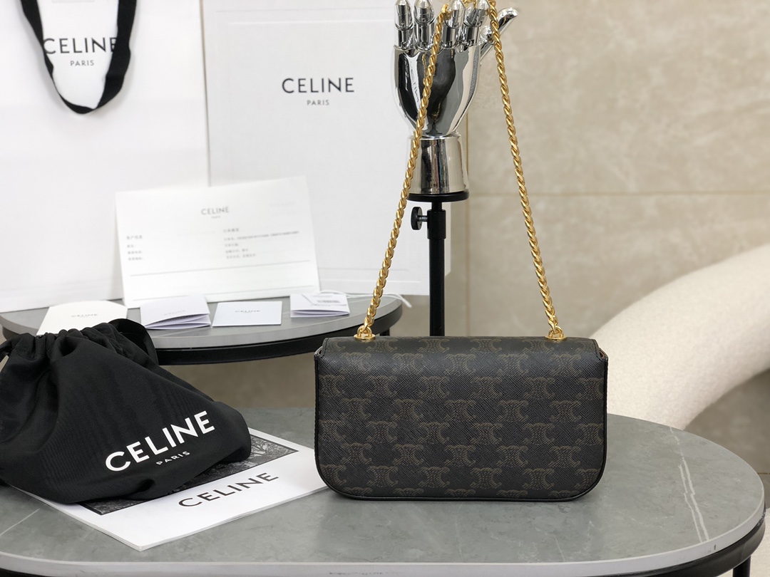 CELINE Triomphe Chain Underarm Bag