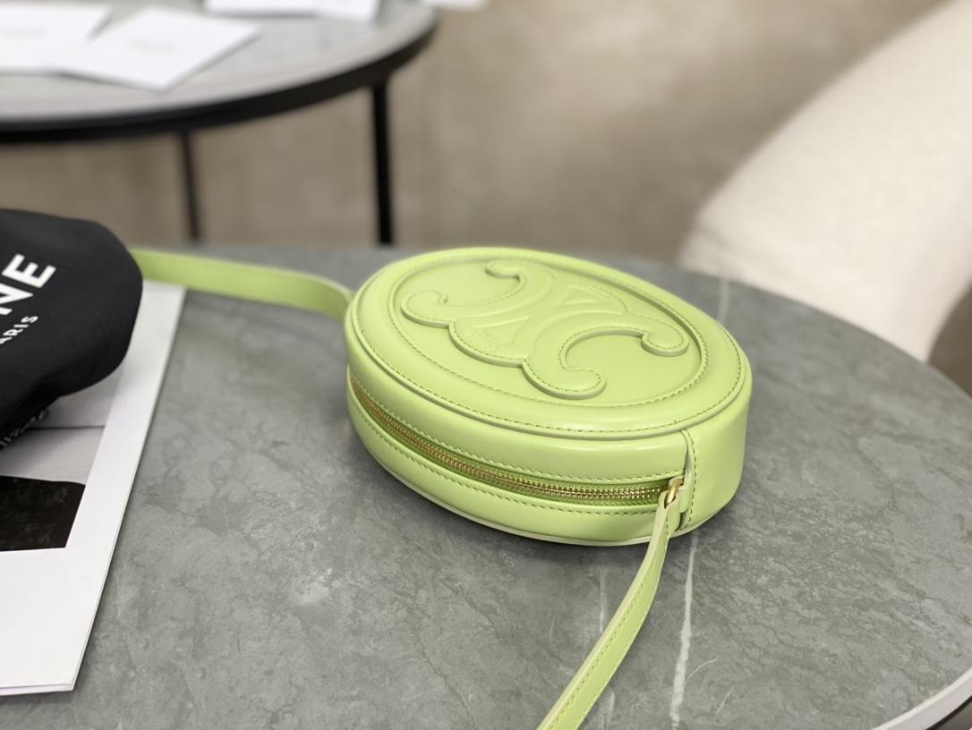 CELINE | 【22 New Version】Small Mooncake Bag