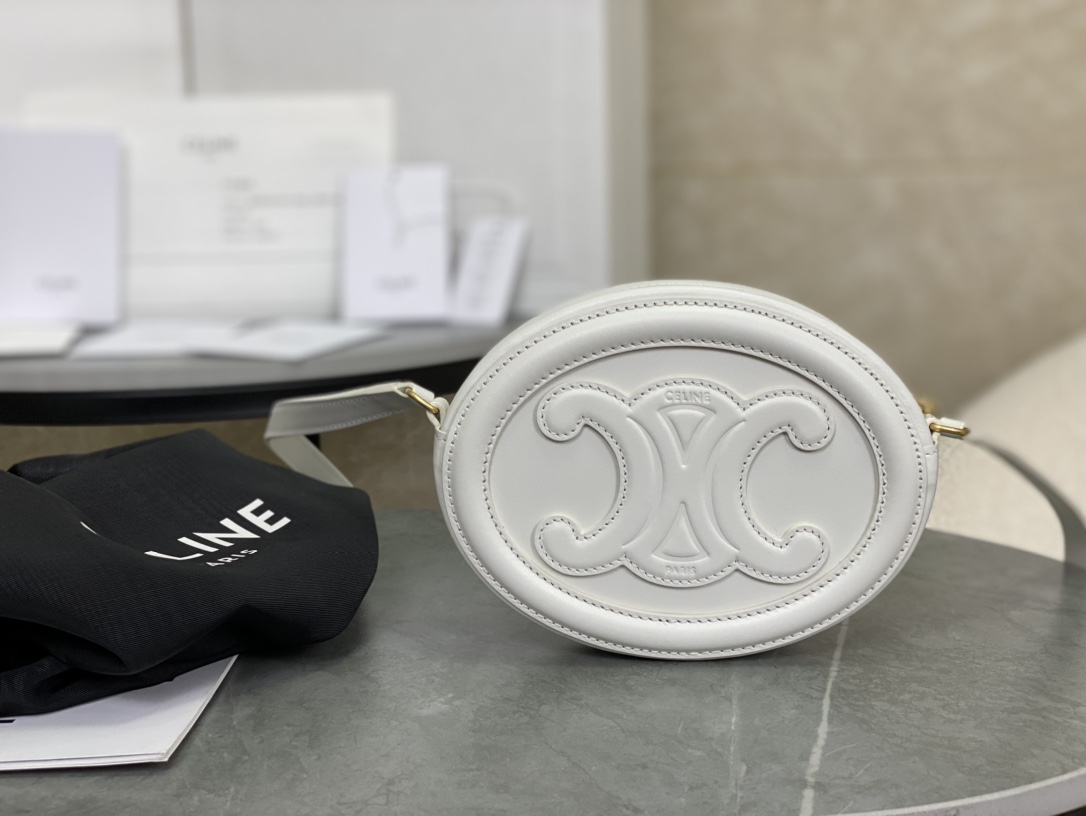 CELINE | 【22 New Version】Small Mooncake Bag