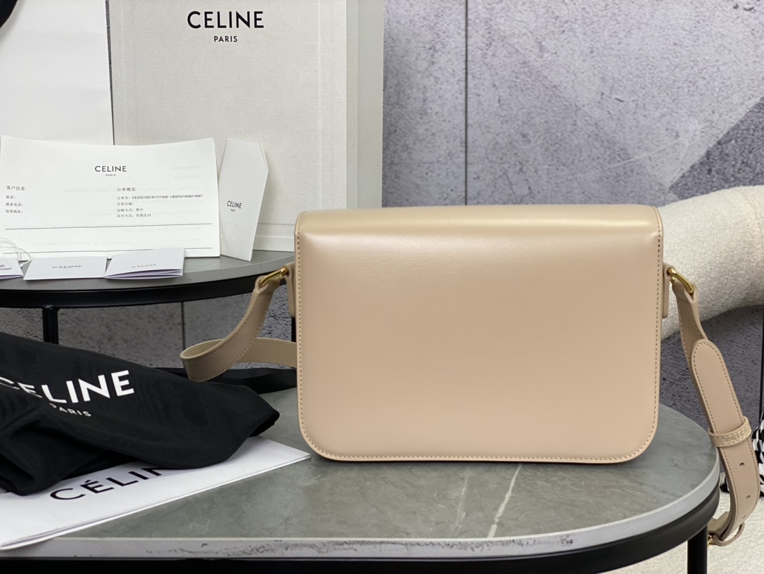 CELINE | Triomphe Milk Tea Medium Box