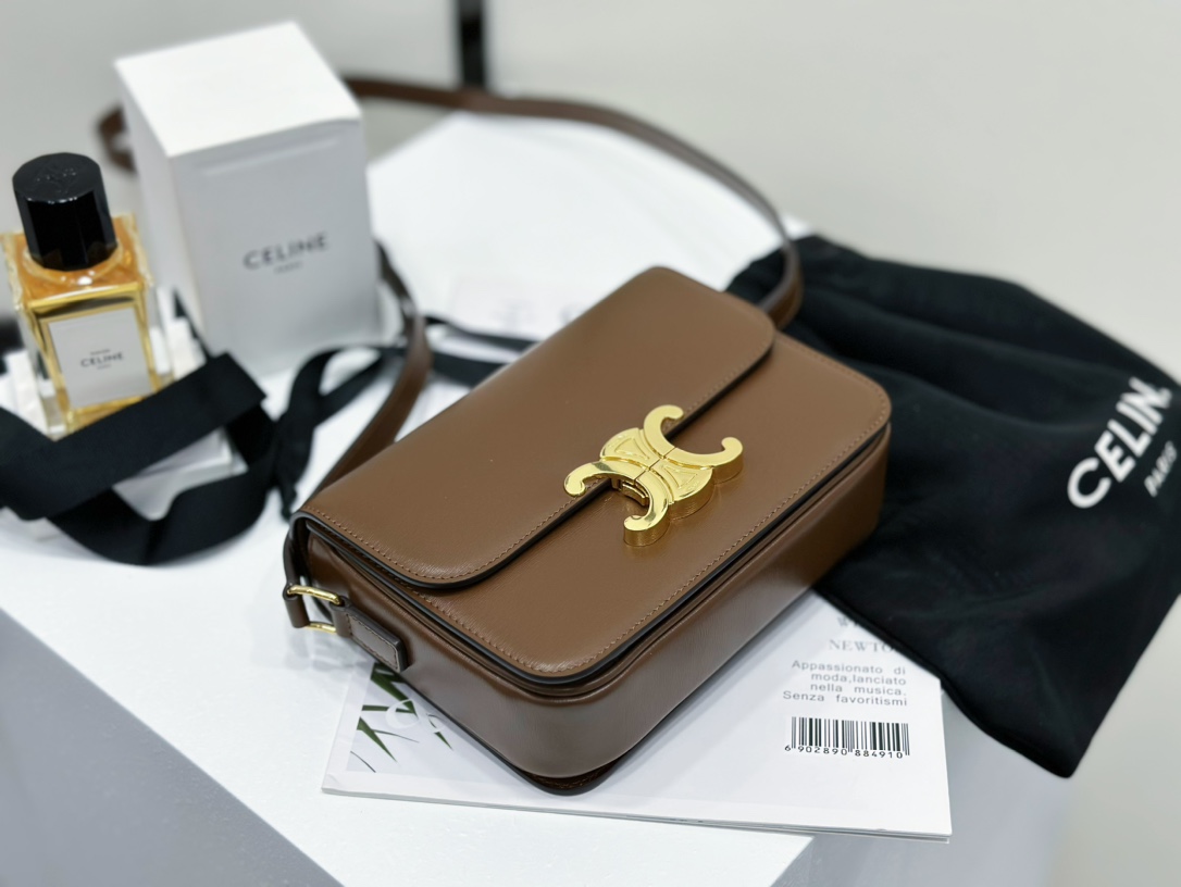 CELINE | Triomphe Khaki Box