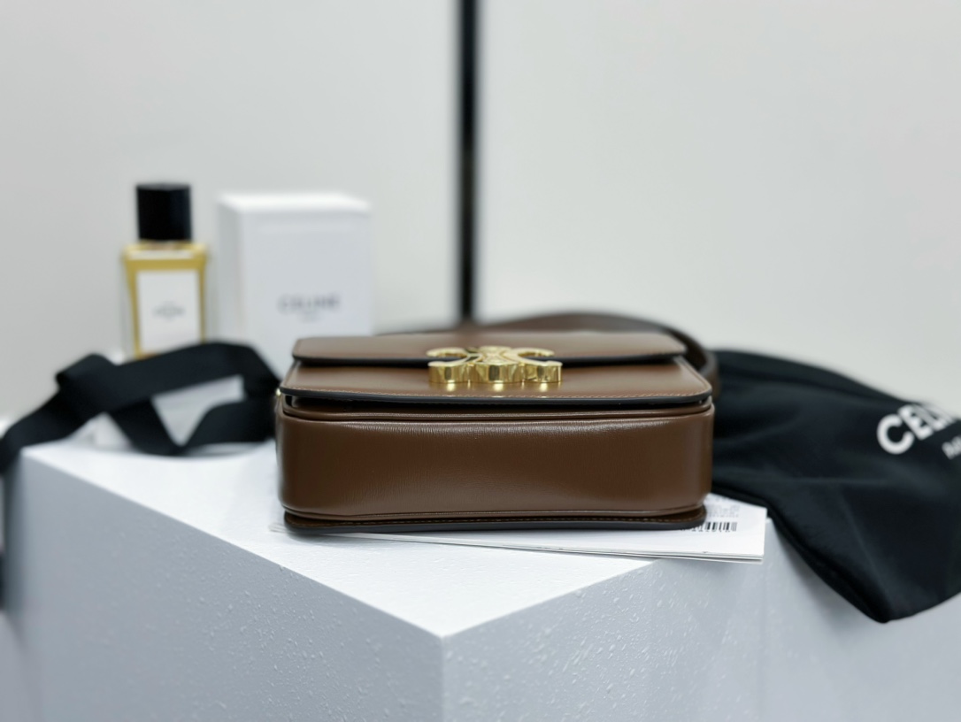 CELINE | Triomphe Khaki Box