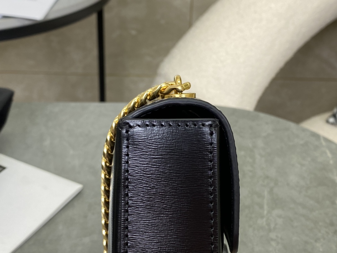 CELINE | Triomphe Shoulder Bag Embossed Underarm Bag, Sheepskin Lining