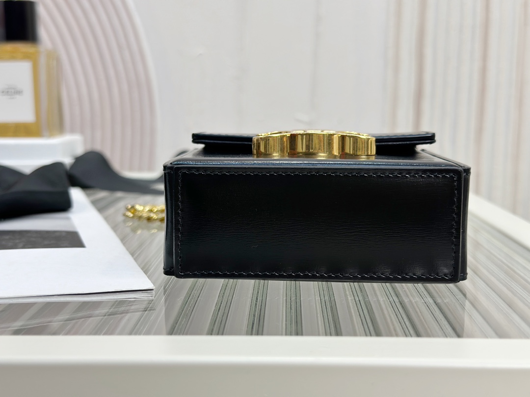 CELINE | TRIOMPHE Mini Box, Glossy Cowhide Leather Handbag