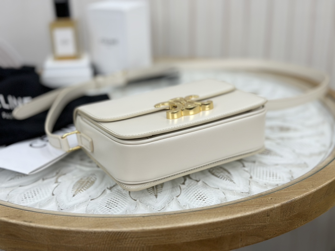 CELINE | Triomphe Ivory White Medium Box