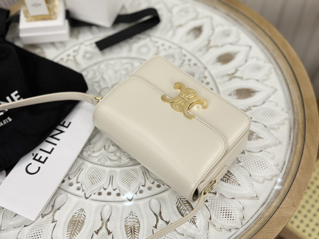 CELINE | Triomphe Ivory White Medium Box