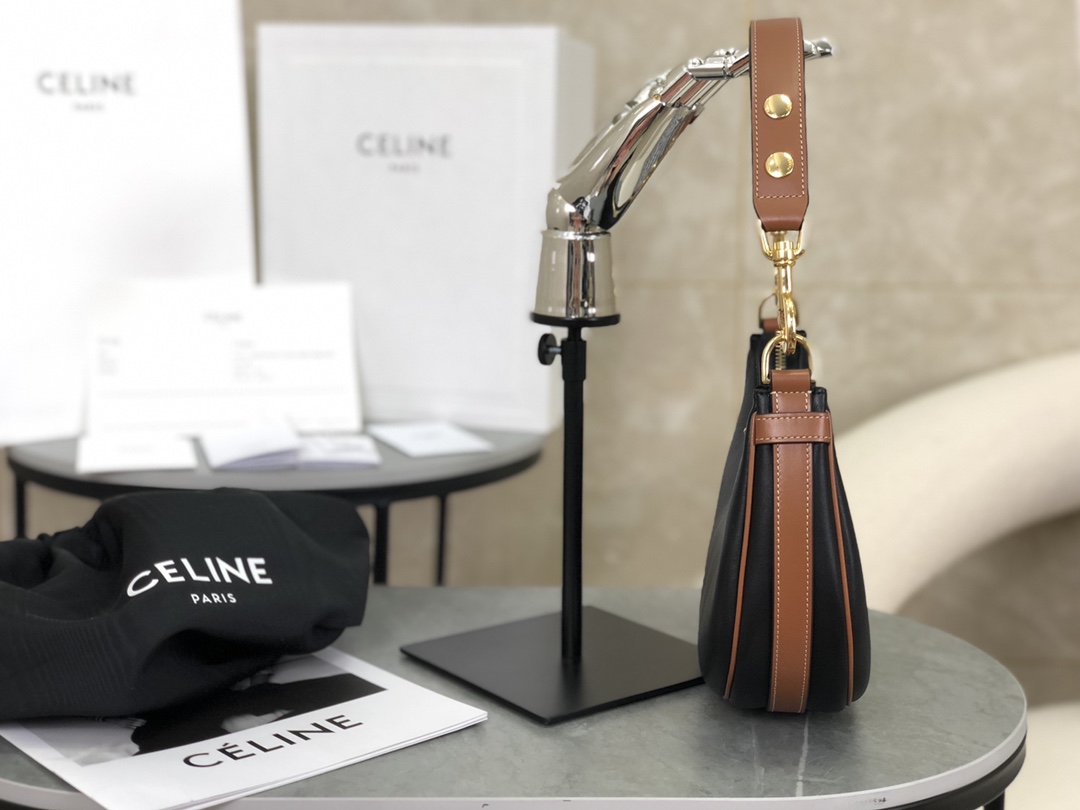 CELINE | AVA Full Leather Underarm Bag