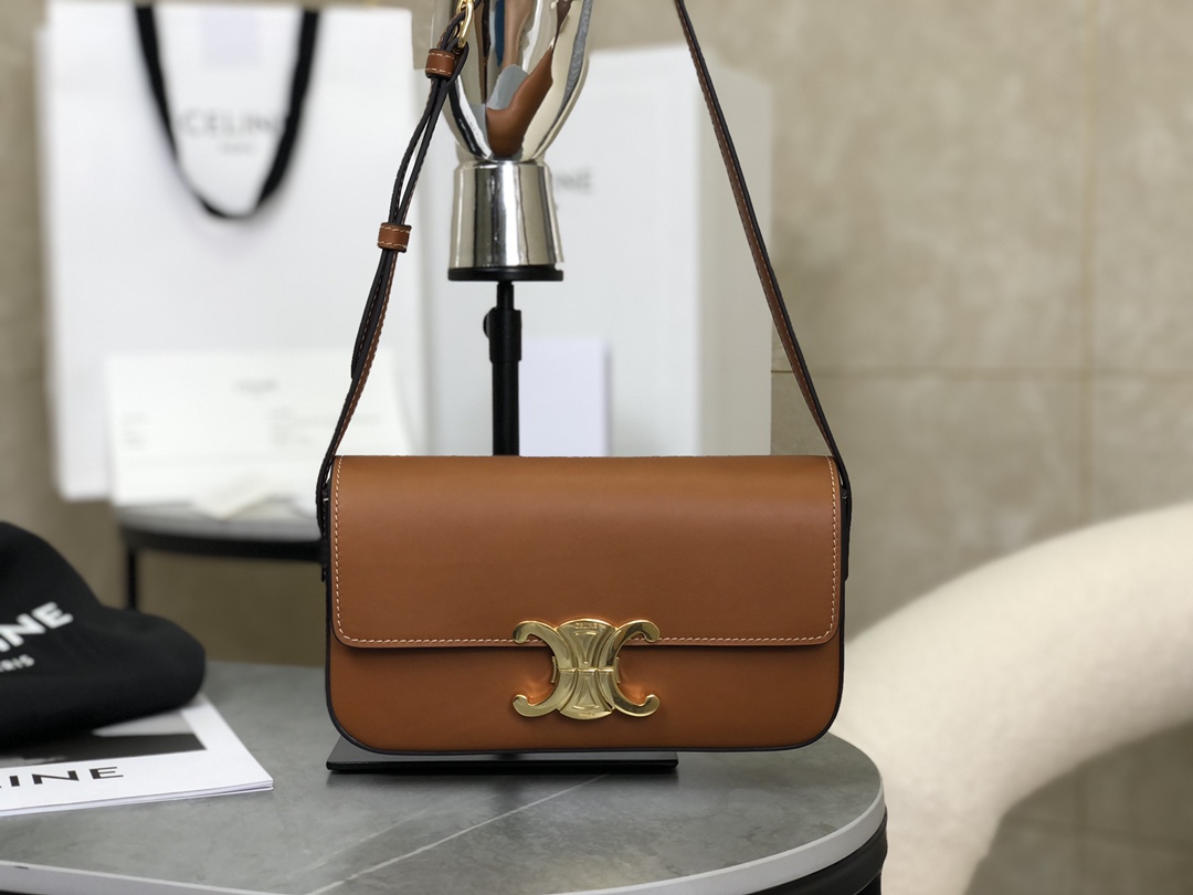 CELINE | Triomphe Shoulder Bag Underarm Bag