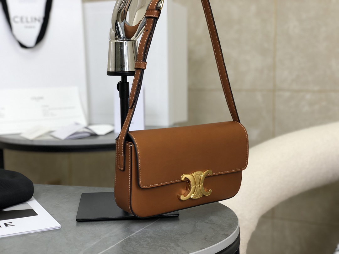 CELINE | Triomphe Shoulder Bag Underarm Bag