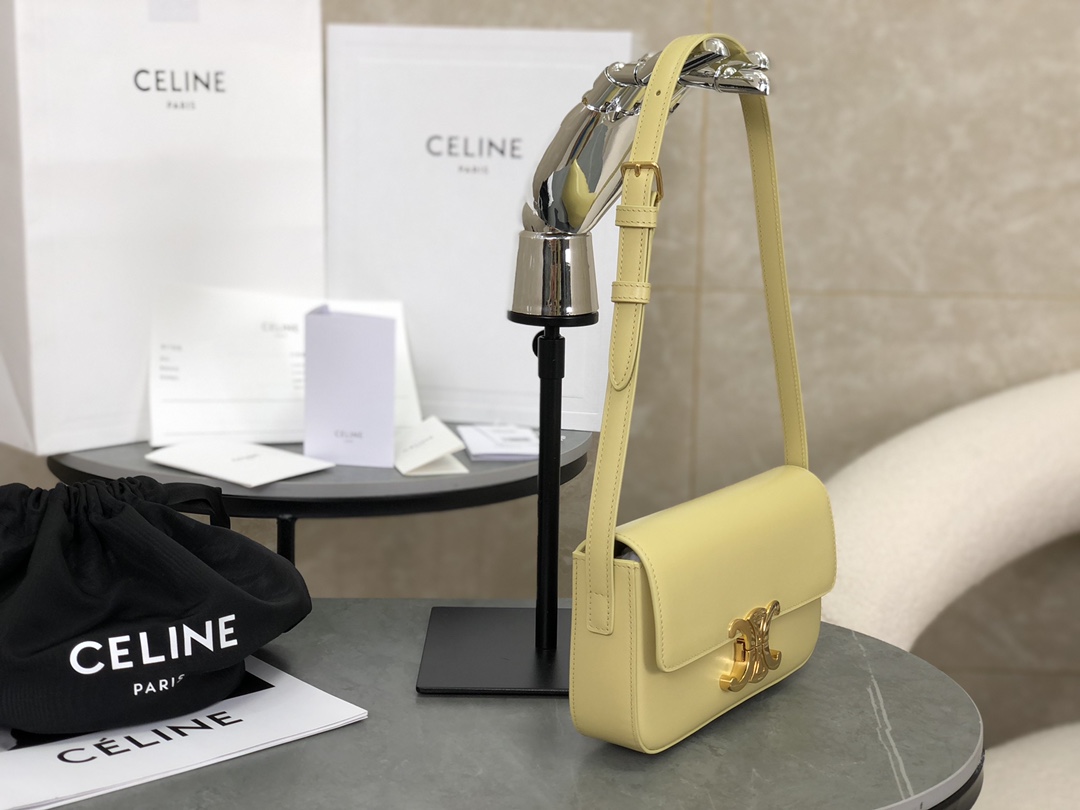 CELINE | Triomphe Shoulder Bag Underarm Bag