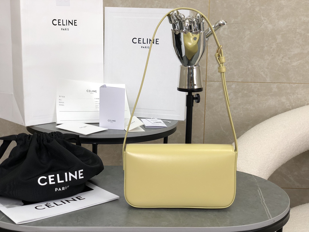 CELINE | Triomphe Shoulder Bag Underarm Bag