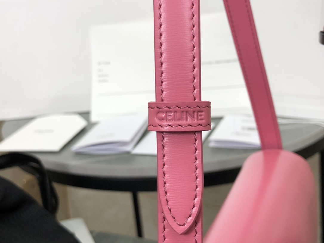 CELINE | Triomphe Shoulder Bag Underarm Bag