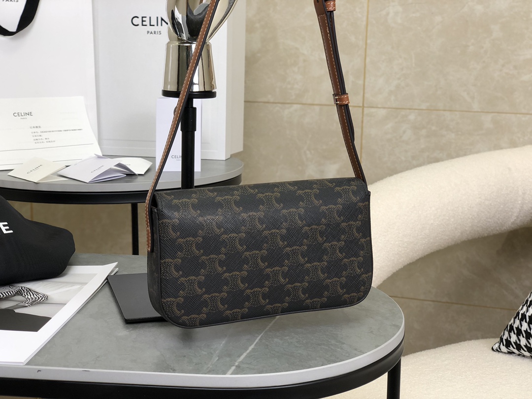 CELINE | Triomphe Shoulder Bag Underarm Bag