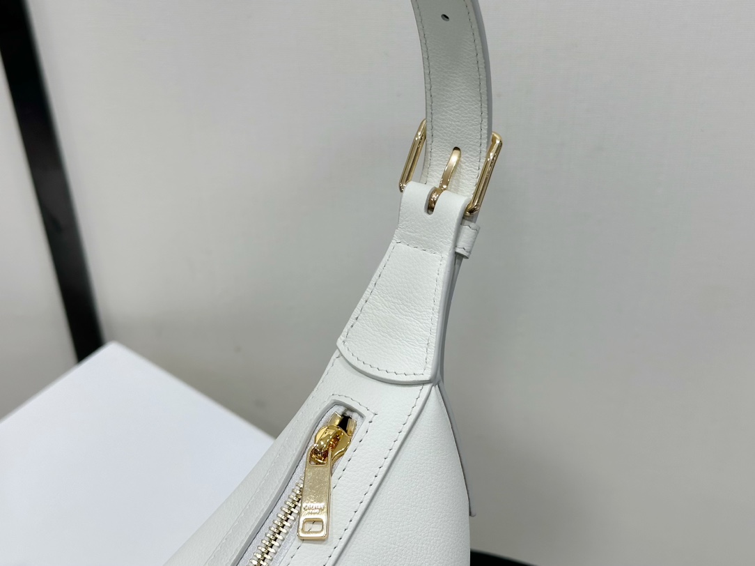 CELINE | Heloise Soft Moonlight White Leather Handbag, Cowhide Leather, Suede Lining  