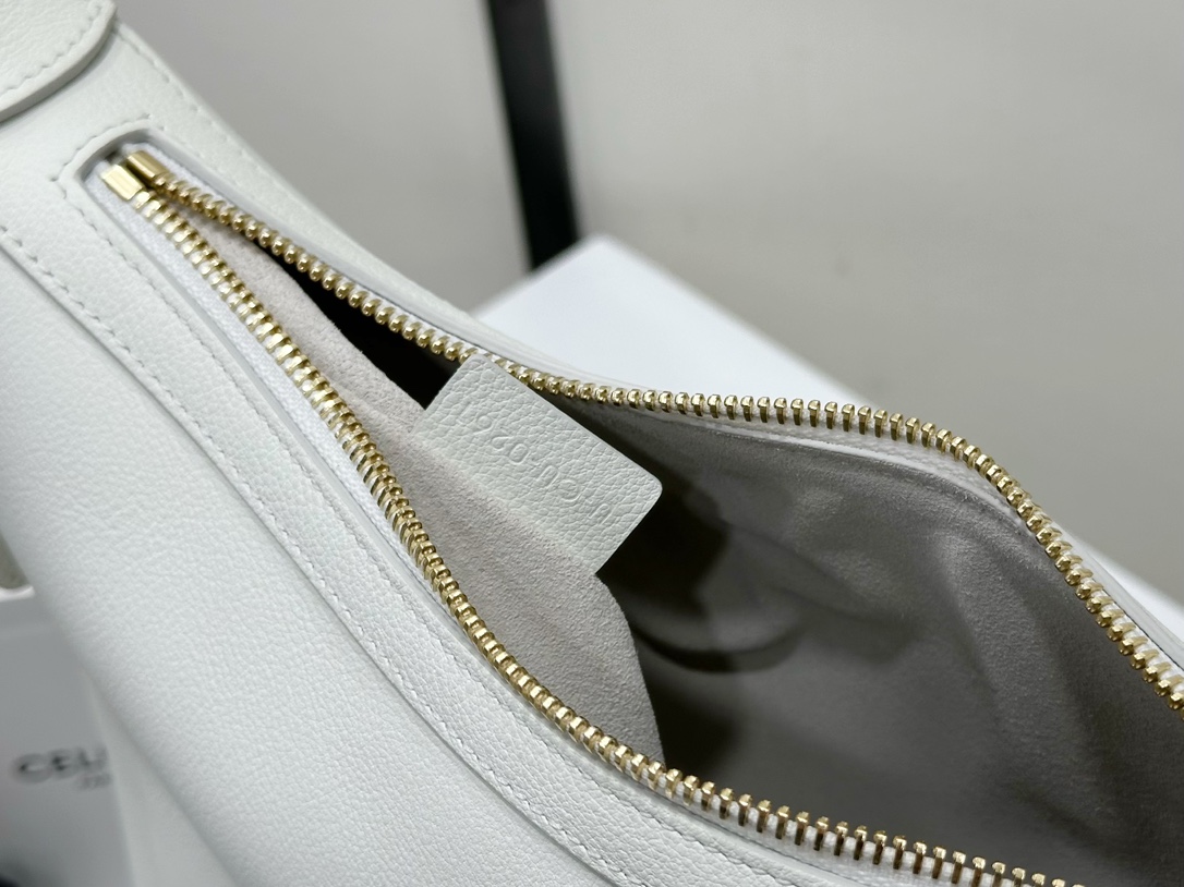 CELINE | Heloise Soft Moonlight White Leather Handbag, Cowhide Leather, Suede Lining  