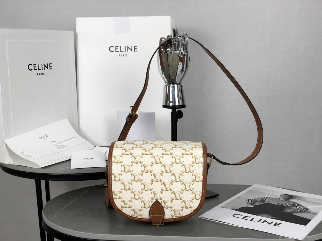 CELINE | FOLCO TRIOMPHE Saddle Bag  