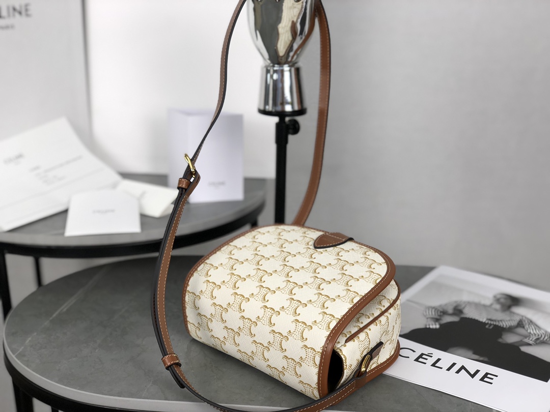 CELINE | FOLCO TRIOMPHE Saddle Bag  