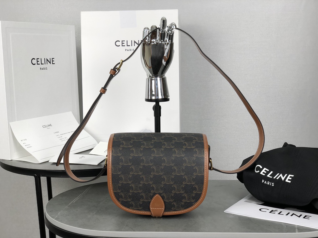 CELINE | FOLCO TRIOMPHE Saddle Bag  