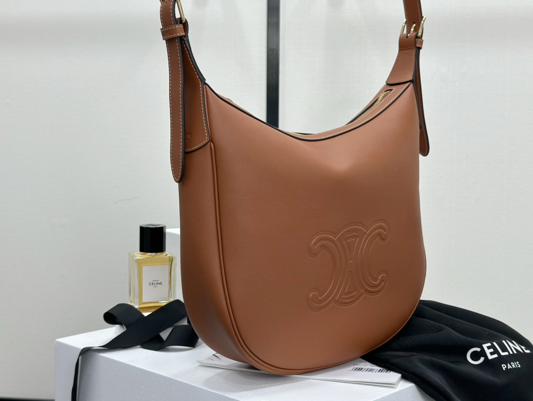 CELINE | Heloise Soft Brown Leather Handbag, Cowhide Leather, Suede Lining