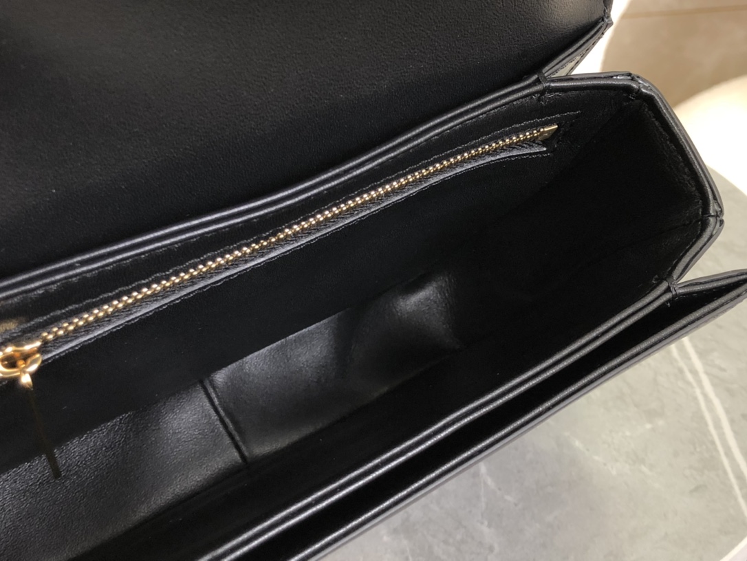 CELINE | Triomphe Black and Gold Small Bag  