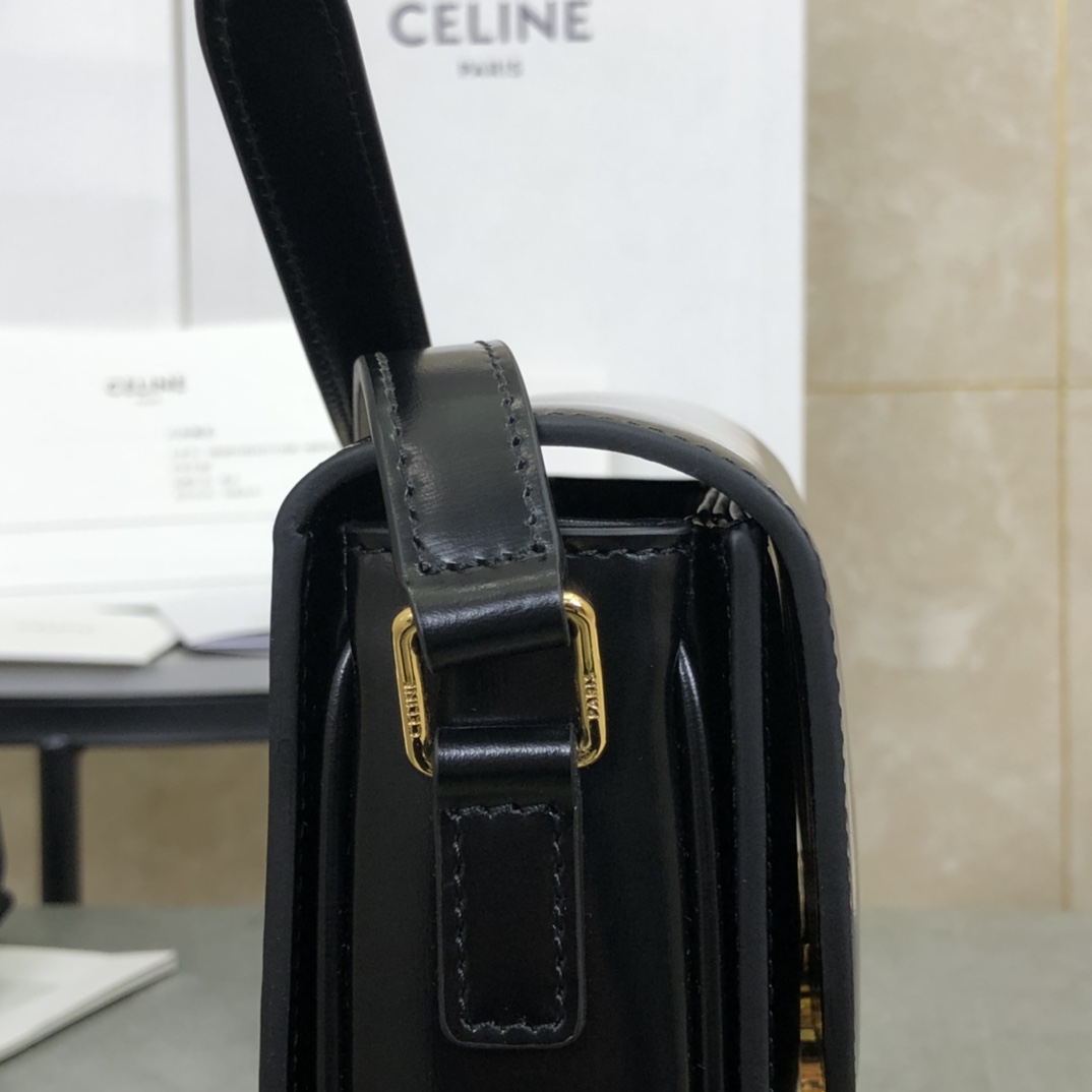 CELINE | Triomphe Black and Gold Small Bag  