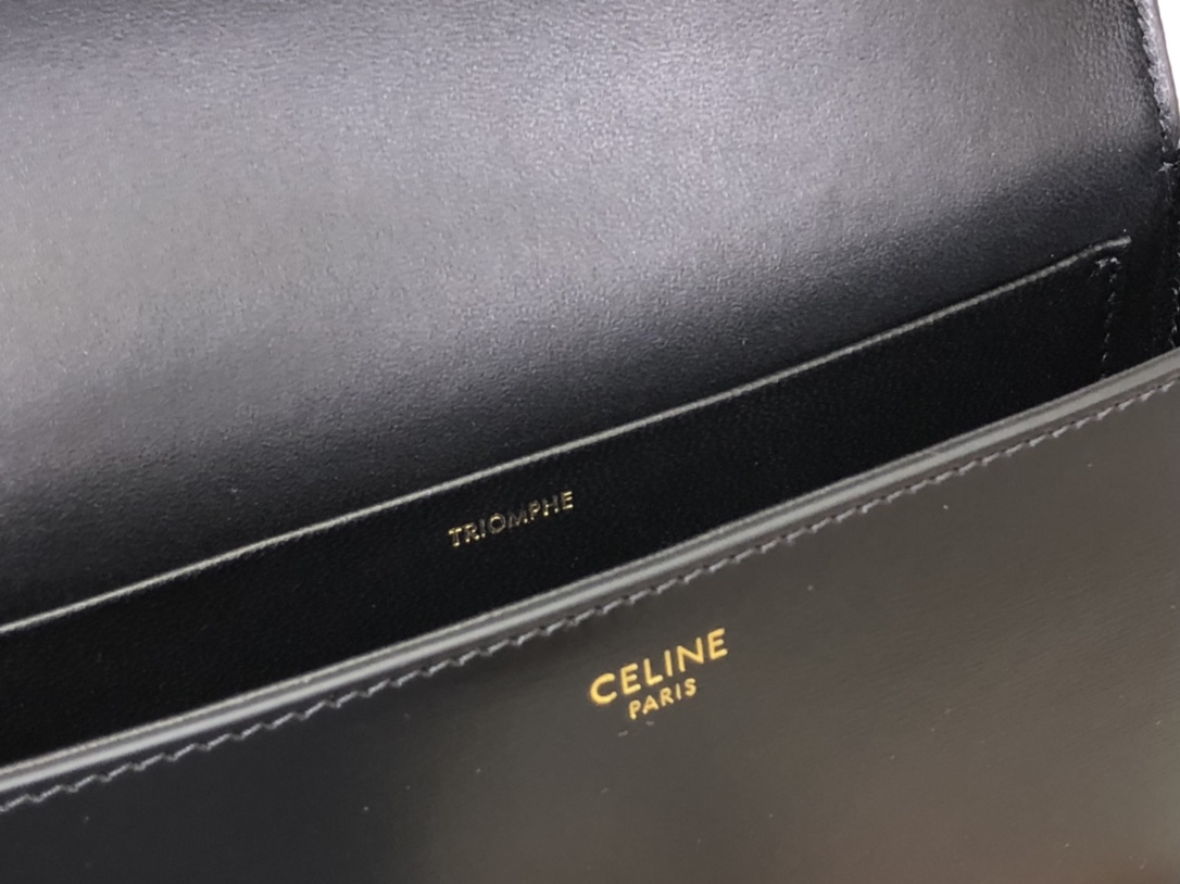 CELINE | Triomphe Shoulder Bag  