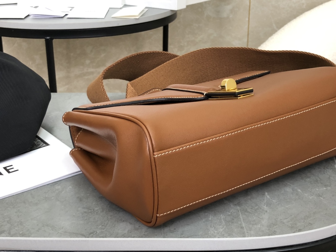 CELINE | TEEN SOFT 16, Small Calfskin Bag  