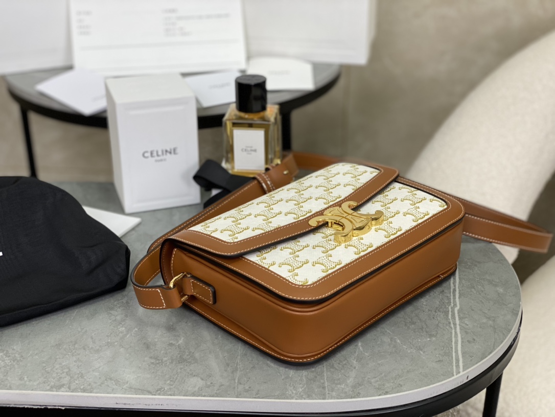 CELINE | Medium TRIOMPHE Box, Old Flower Medium Tofu Bag  