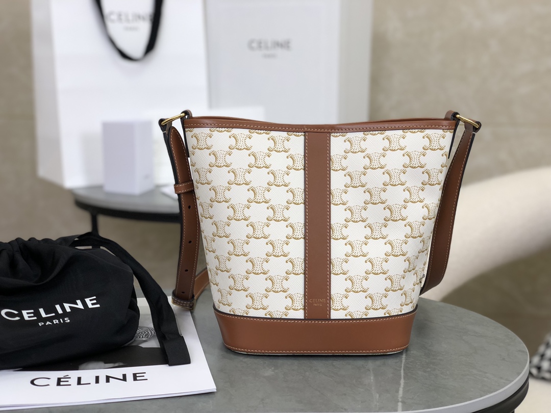 CELINE | Triomphe Small Bucket Bag  