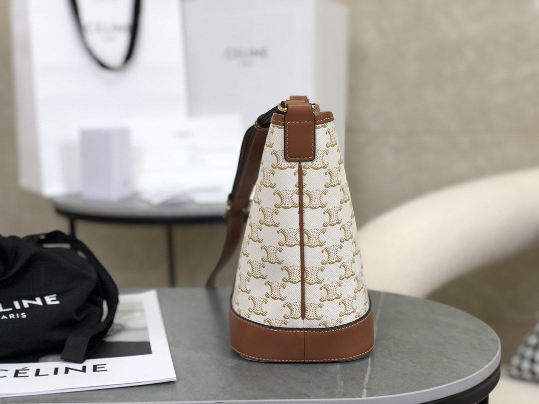 CELINE | Triomphe Small Bucket Bag  