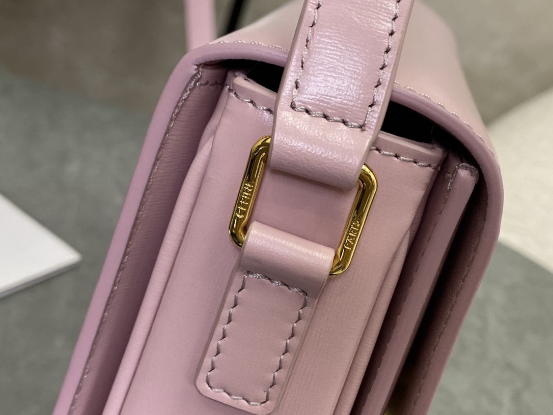 CELINE | Triomphe Pink Box  