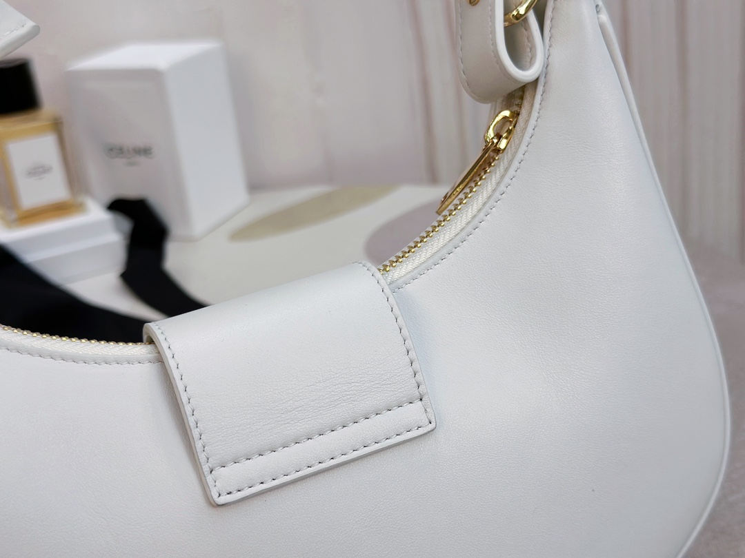 Celine TRIOMPHE Leather  