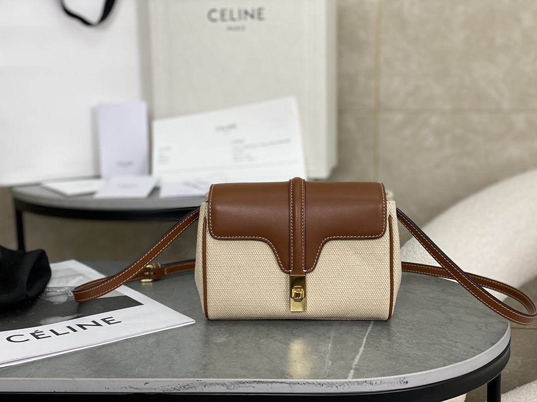 CELINE Mini Soft 16  