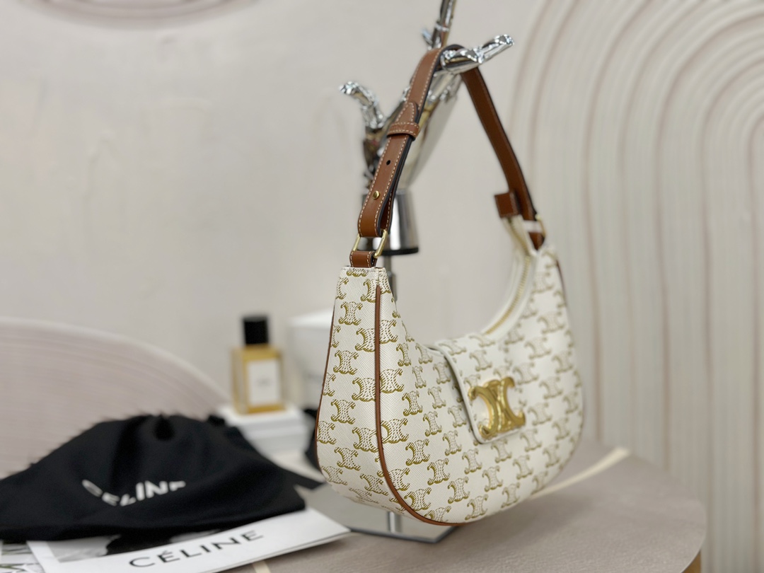 Celine~TRIOMPHE Ava Shoulder Bag  