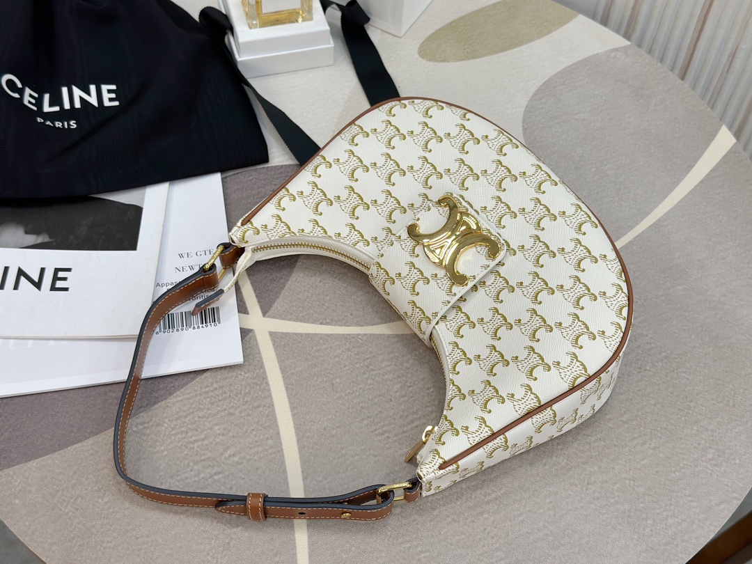 Celine~TRIOMPHE Ava Shoulder Bag  