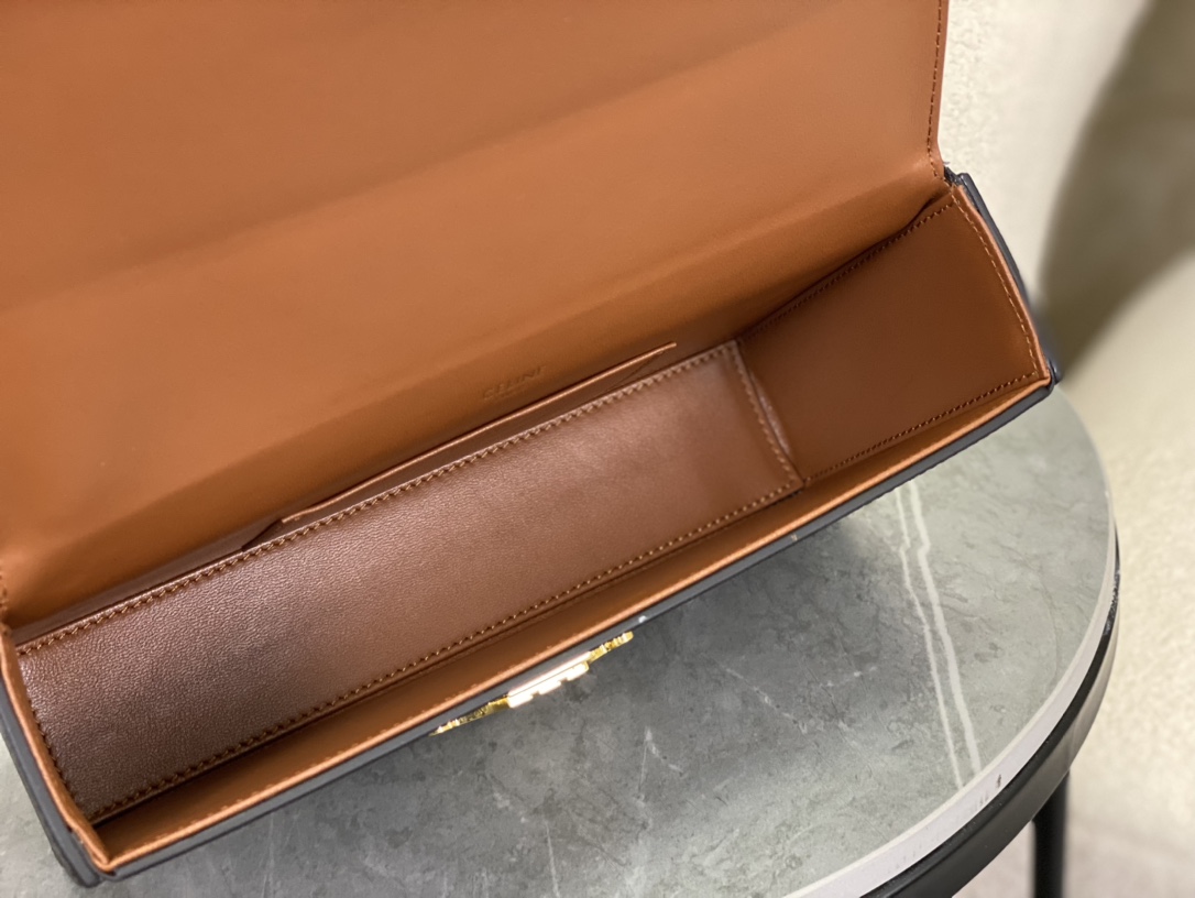 Celine | Triomphe Box Bag  