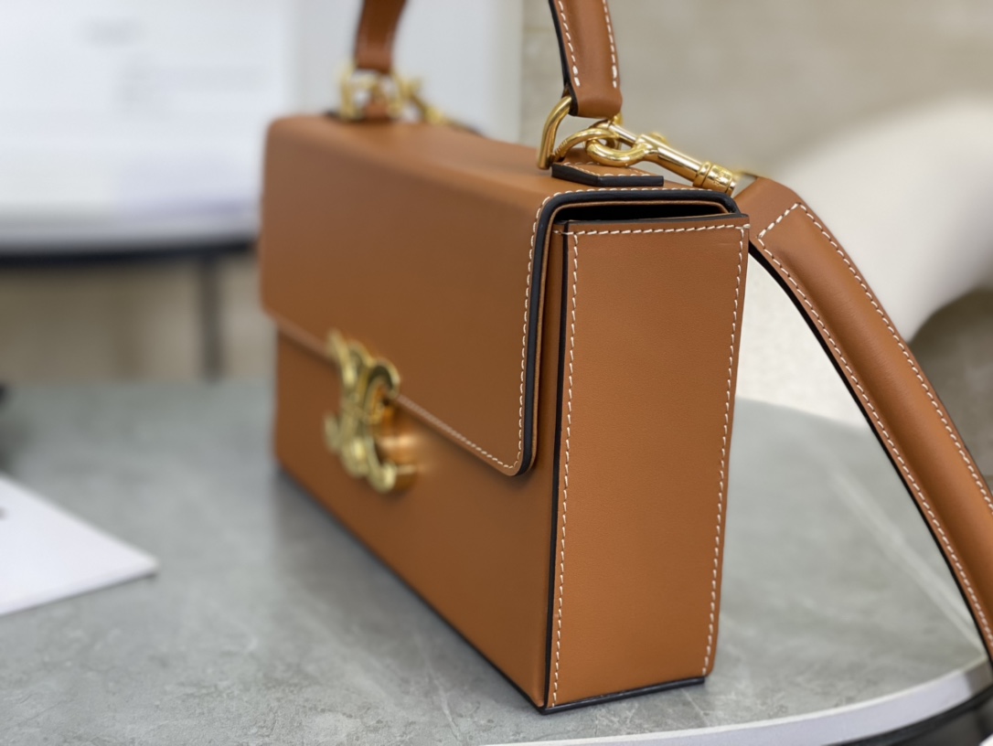 Celine | Triomphe Box Bag  