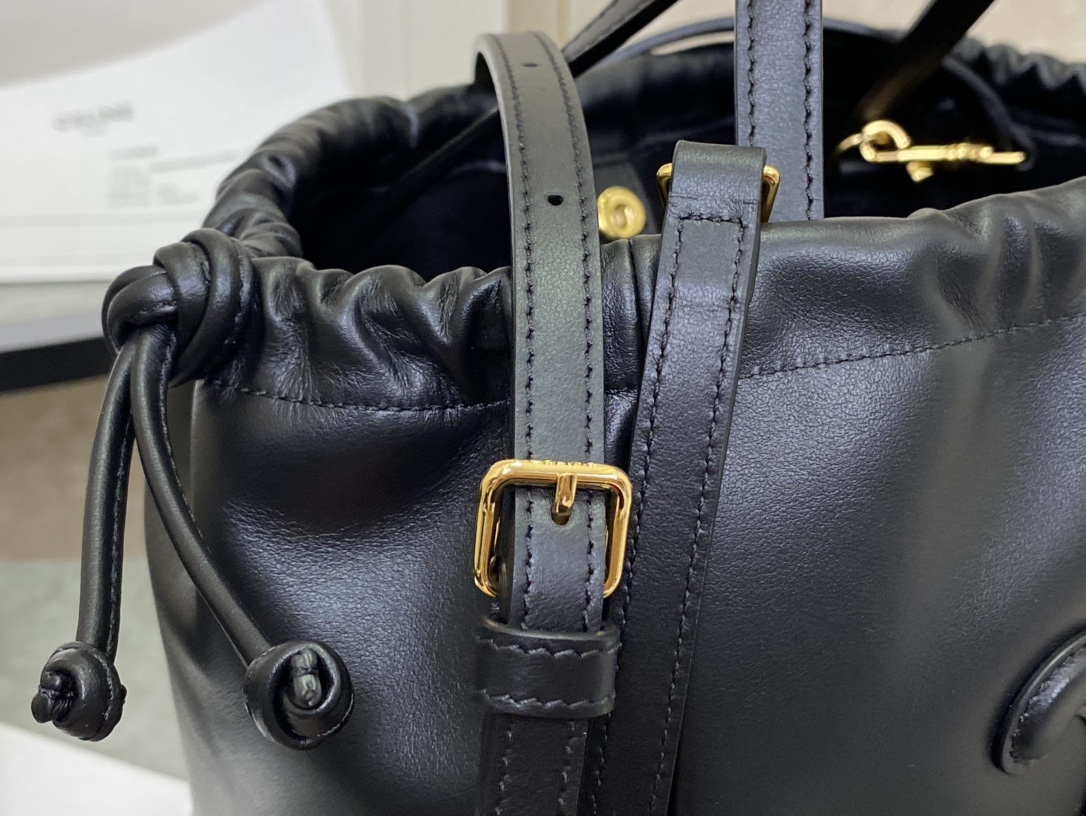 Celine New Full Leather Drawstring Bag, Small Size, Cowhide Leather with Suede Leather Lining  