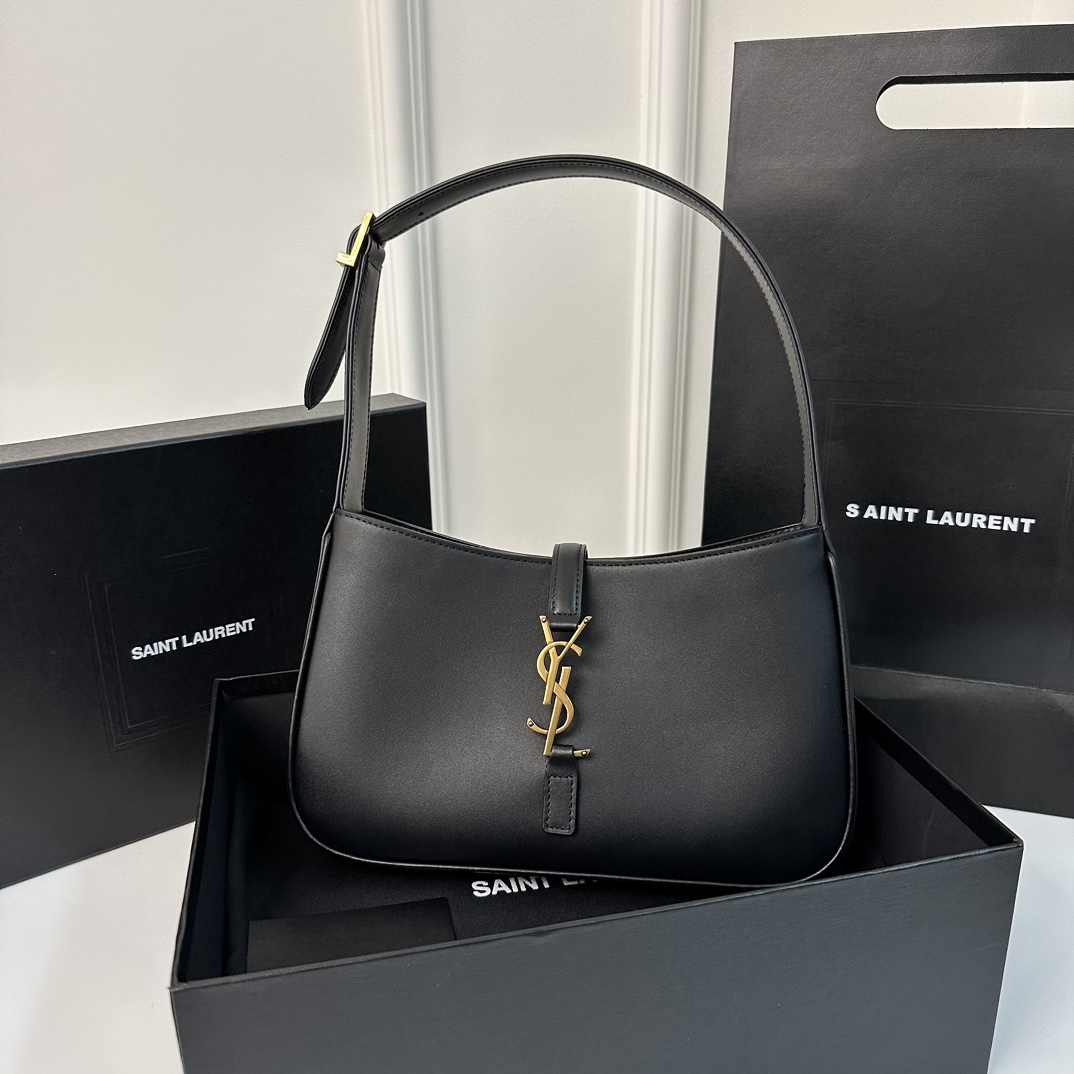 YSL LE 5 À 7 Underarm Bag  