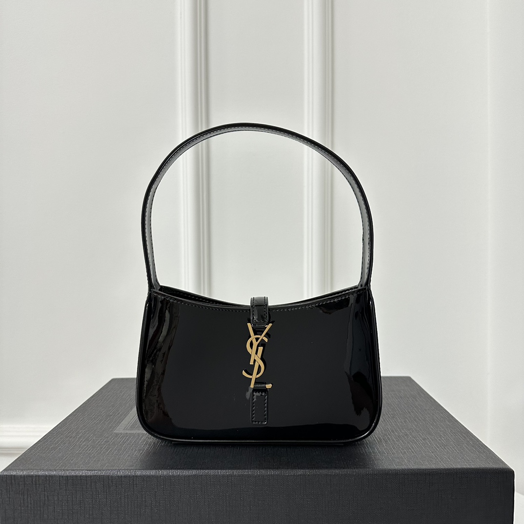 YSL LE 5 À 7 Underarm Bag, Mini Size Cute and Lovely  