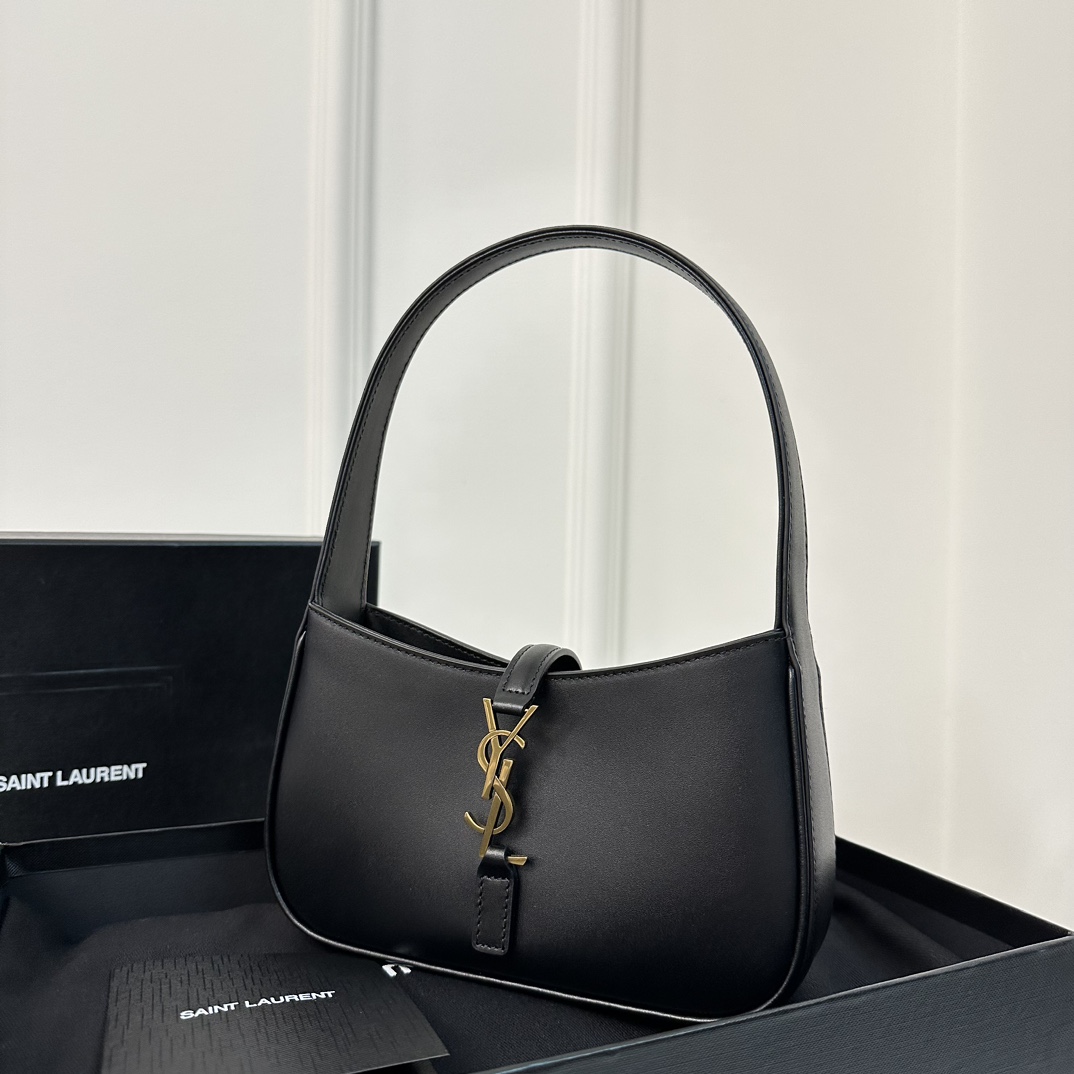 YSL LE 5 À 7 Underarm Bag, Mini Size Cute and Lovely  