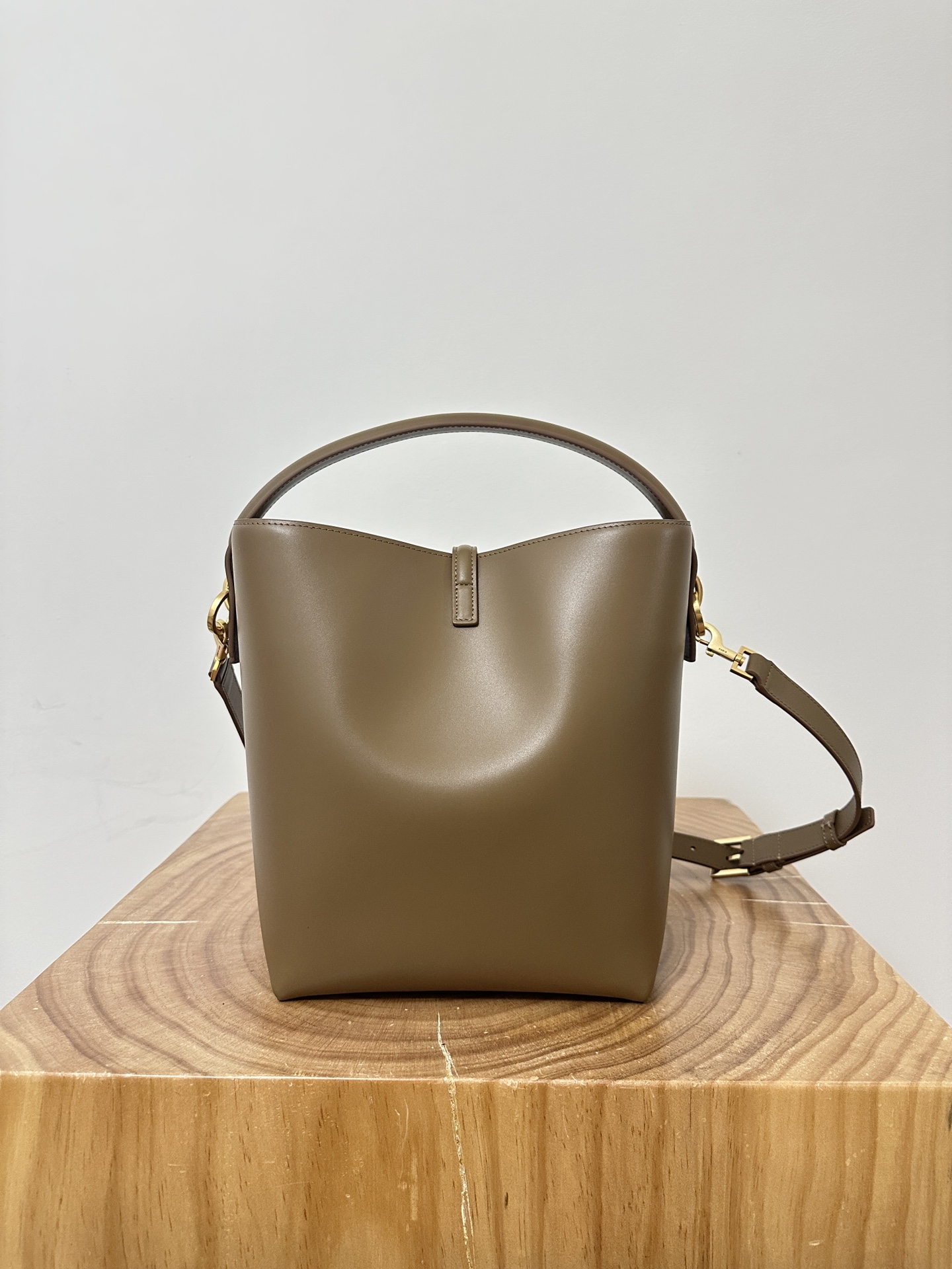 Hobo Large Bucket Bag YSL  